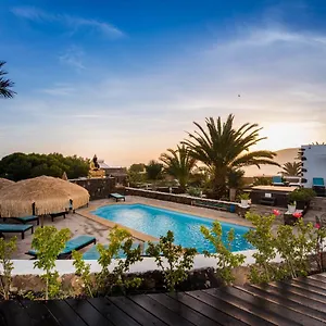 Azulfit Surya Yoga & Pilates Retreat La Oliva